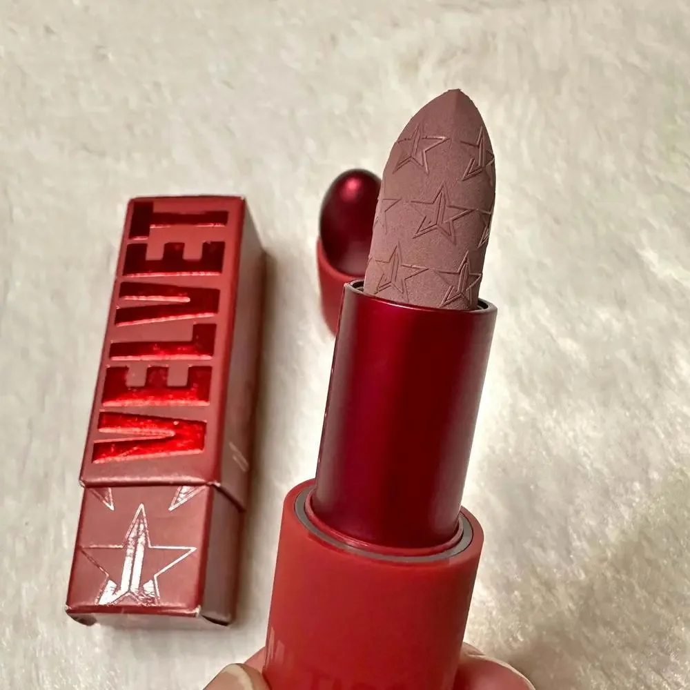 NIB Jeffree Star Velvet Trap Lipstick Mouse Trap Full Size 4g